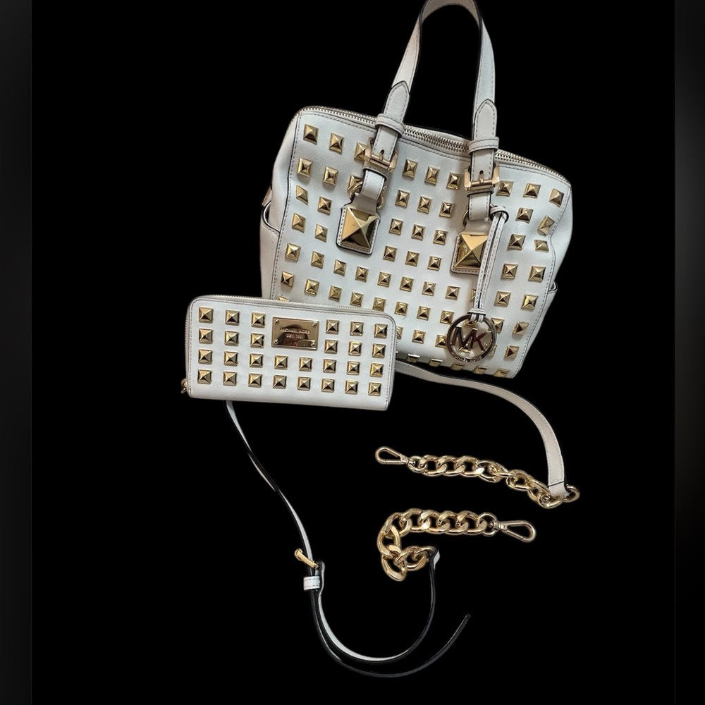 MICHAEL KORS PYRAMID STUD WHITE PURSE AND MATCHING WALLET SET- NWOT
